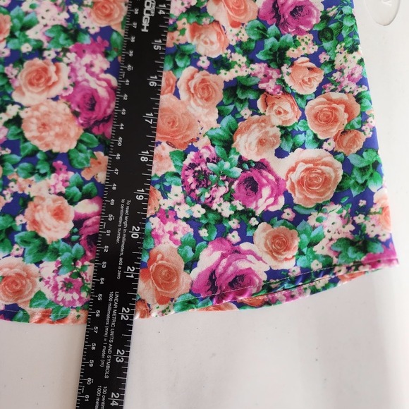 Forever 21 Women's Blouse M Boho Floral Print 100% Polyester Lightweight - Picture 8 of 9